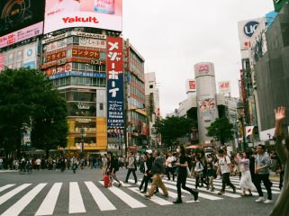 Situasi jalanan di 
Shibuya, Tokyo, Jepang. | Foto oleh vitalina (pexels)