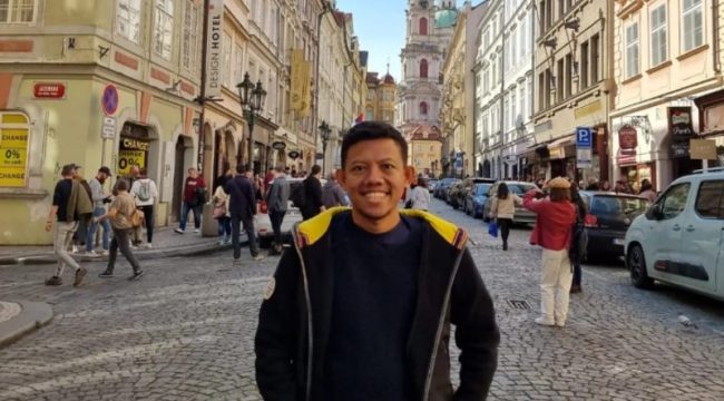 Choirul Anam, Mahasiswa PhD di Charles University Praha. (foto : kabarbaru.co)