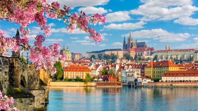 
 Scenic Prague panorama with Hradcany castle and Vltava river in spring, Czech Republic